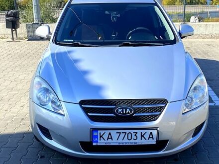 Серый Киа Сид, объемом двигателя 1.6 л и пробегом 169 тыс. км за 5800 $, фото 1 на Automoto.ua