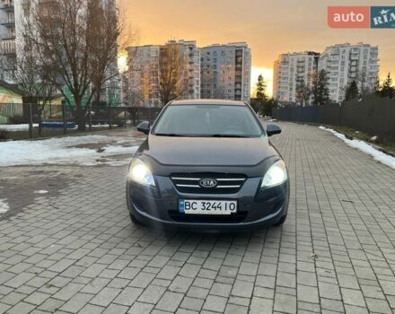 Сірий Кіа Сід, об'ємом двигуна 1.59 л та пробігом 130 тис. км за 5450 $, фото 1 на Automoto.ua