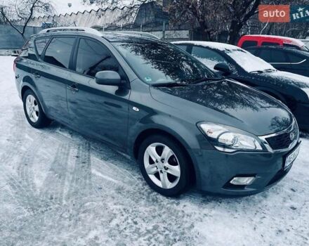 Серый Киа Сид, объемом двигателя 1.59 л и пробегом 230 тыс. км за 6390 $, фото 1 на Automoto.ua