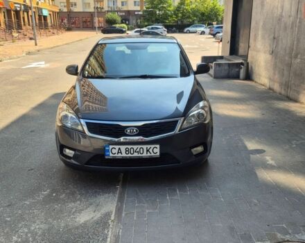 Серый Киа Сид, объемом двигателя 1.4 л и пробегом 215 тыс. км за 5999 $, фото 1 на Automoto.ua