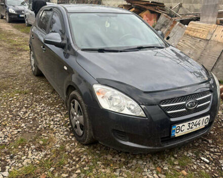 Сірий Кіа Сід, об'ємом двигуна 1.59 л та пробігом 129 тис. км за 3400 $, фото 1 на Automoto.ua