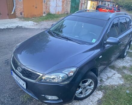 Серый Киа Сид, объемом двигателя 1.6 л и пробегом 249 тыс. км за 5700 $, фото 1 на Automoto.ua