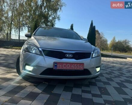 Сірий Кіа Сід, об'ємом двигуна 1.6 л та пробігом 271 тис. км за 6800 $, фото 1 на Automoto.ua