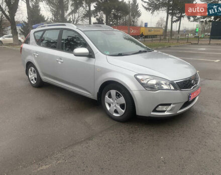 Серый Киа Сид, объемом двигателя 1.6 л и пробегом 232 тыс. км за 6200 $, фото 1 на Automoto.ua