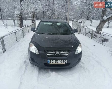 Сірий Кіа Сід, об'ємом двигуна 1.6 л та пробігом 130 тис. км за 5400 $, фото 1 на Automoto.ua