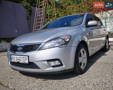 Сірий Кіа Сід, об'ємом двигуна 1.59 л та пробігом 202 тис. км за 6200 $, фото 1 на Automoto.ua