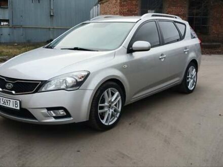 Сірий Кіа Сід, об'ємом двигуна 1.4 л та пробігом 250 тис. км за 6300 $, фото 1 на Automoto.ua