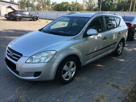 Серый Киа Сид, объемом двигателя 1.6 л и пробегом 190 тыс. км за 6200 $, фото 1 на Automoto.ua