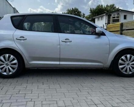 Сірий Кіа Сід, об'ємом двигуна 0 л та пробігом 245 тис. км за 5000 $, фото 1 на Automoto.ua