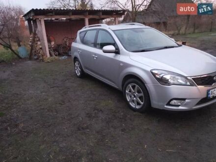 Серый Киа Сид, объемом двигателя 1.59 л и пробегом 130 тыс. км за 6250 $, фото 1 на Automoto.ua