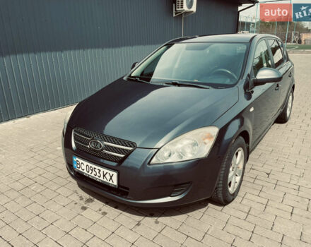 Серый Киа Сид, объемом двигателя 1.4 л и пробегом 280 тыс. км за 4799 $, фото 1 на Automoto.ua