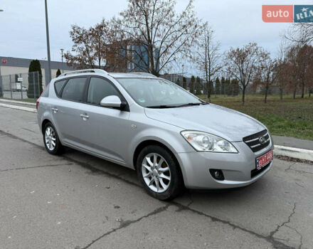 Серый Киа Сид, объемом двигателя 1.4 л и пробегом 143 тыс. км за 6500 $, фото 1 на Automoto.ua