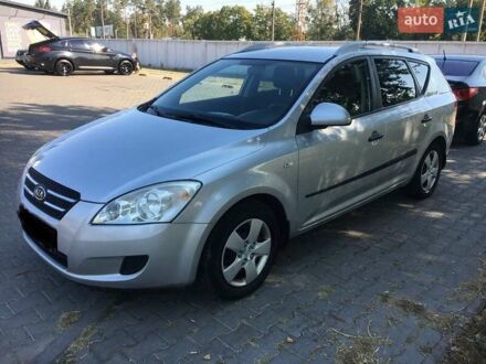 Серый Киа Сид, объемом двигателя 1.6 л и пробегом 200 тыс. км за 6300 $, фото 1 на Automoto.ua