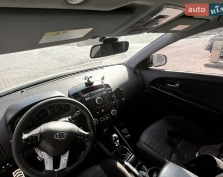 Сірий Кіа Сід, об'ємом двигуна 1.59 л та пробігом 222 тис. км за 5700 $, фото 1 на Automoto.ua