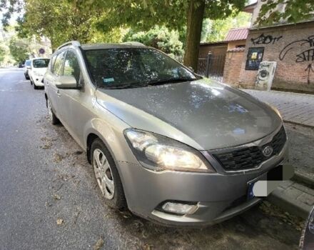 Сірий Кіа Сід, об'ємом двигуна 1.6 л та пробігом 303 тис. км за 3106 $, фото 1 на Automoto.ua