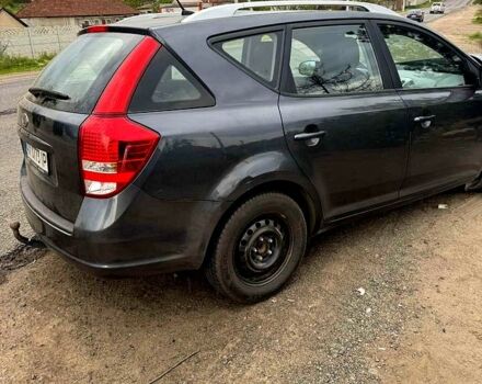 Серый Киа Сид, объемом двигателя 1.4 л и пробегом 0 тыс. км за 2300 $, фото 1 на Automoto.ua