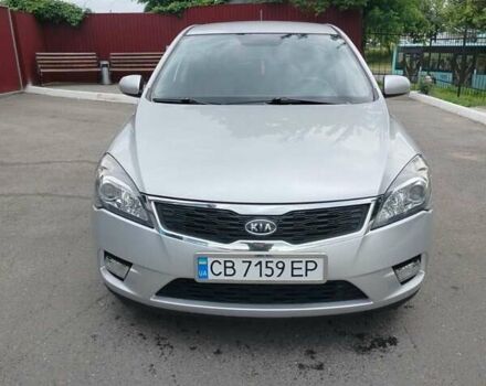Серый Киа Сид, объемом двигателя 1.6 л и пробегом 156 тыс. км за 5900 $, фото 1 на Automoto.ua