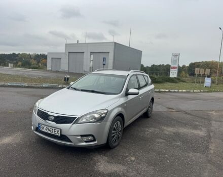 Серый Киа Сид, объемом двигателя 1.6 л и пробегом 275 тыс. км за 6693 $, фото 1 на Automoto.ua