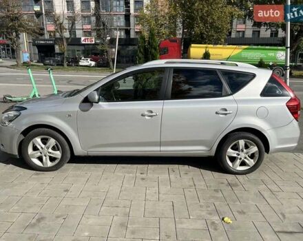 Серый Киа Сид, объемом двигателя 1.6 л и пробегом 261 тыс. км за 6600 $, фото 1 на Automoto.ua