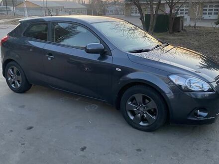 Серый Киа Сид, объемом двигателя 1.59 л и пробегом 75 тыс. км за 7500 $, фото 1 на Automoto.ua