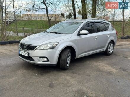 Серый Киа Сид, объемом двигателя 1.4 л и пробегом 227 тыс. км за 5900 $, фото 1 на Automoto.ua