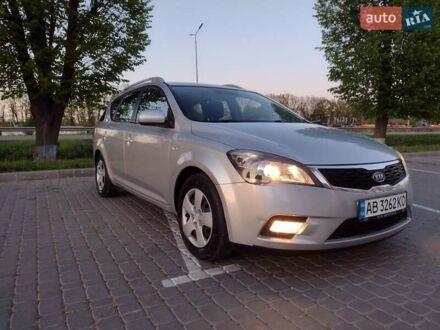 Серый Киа Сид, объемом двигателя 1.4 л и пробегом 155 тыс. км за 6400 $, фото 1 на Automoto.ua