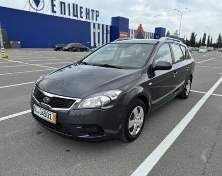Сірий Кіа Сід, об'ємом двигуна 1.4 л та пробігом 210 тис. км за 5900 $, фото 1 на Automoto.ua