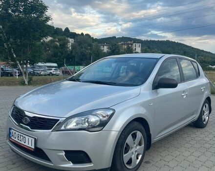 Серый Киа Сид, объемом двигателя 1.4 л и пробегом 127 тыс. км за 5700 $, фото 1 на Automoto.ua