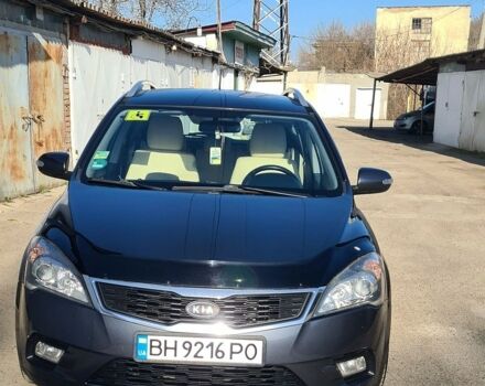 Серый Киа Сид, объемом двигателя 1.6 л и пробегом 300 тыс. км за 6700 $, фото 1 на Automoto.ua