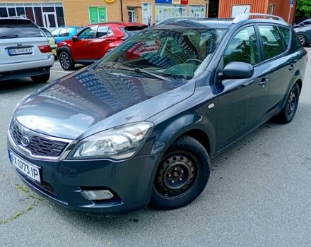 Серый Киа Сид, объемом двигателя 1.4 л и пробегом 240 тыс. км за 4472 $, фото 1 на Automoto.ua