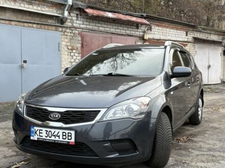 Серый Киа Сид, объемом двигателя 1.4 л и пробегом 151 тыс. км за 6300 $, фото 1 на Automoto.ua