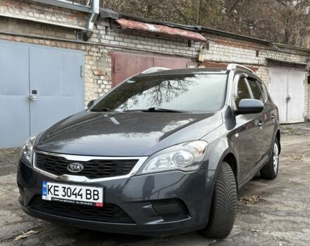 Серый Киа Сид, объемом двигателя 1.4 л и пробегом 151 тыс. км за 6300 $, фото 1 на Automoto.ua