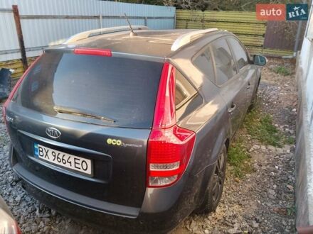 Киа Сид 2010 в Староконстантинов на Automoto.ua Серый Киа Сид, объемом двигателя 1.58 л и пробегом 269 тыс. км за 3200 $, фото 1 на Automoto.ua