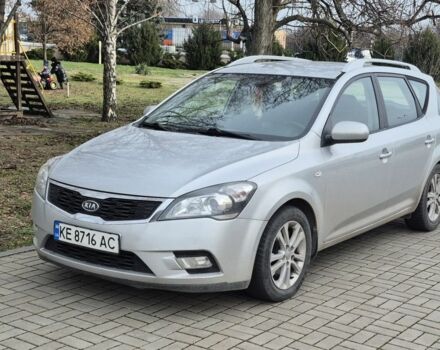 Серый Киа Сид, объемом двигателя 1.6 л и пробегом 200 тыс. км за 6700 $, фото 1 на Automoto.ua