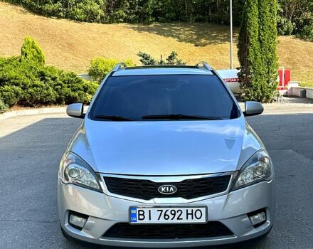 Сірий Кіа Сід, об'ємом двигуна 1.6 л та пробігом 270 тис. км за 7000 $, фото 1 на Automoto.ua