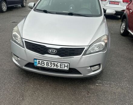 Серый Киа Сид, объемом двигателя 1.6 л и пробегом 270 тыс. км за 6500 $, фото 1 на Automoto.ua