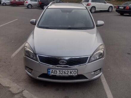 Серый Киа Сид, объемом двигателя 1.4 л и пробегом 151 тыс. км за 6400 $, фото 1 на Automoto.ua