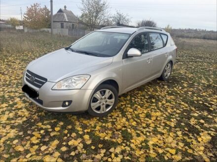 Серый Киа Сид, объемом двигателя 1.6 л и пробегом 249 тыс. км за 4000 $, фото 1 на Automoto.ua