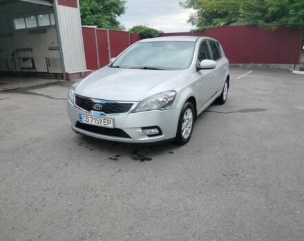Серый Киа Сид, объемом двигателя 0 л и пробегом 186 тыс. км за 5950 $, фото 1 на Automoto.ua