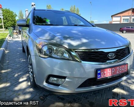 Серый Киа Сид, объемом двигателя 1.4 л и пробегом 160 тыс. км за 6400 $, фото 1 на Automoto.ua