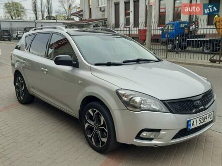 Киа Сид 2011 в Киеве на Automoto.ua Серый Киа Сид, объемом двигателя 1.6 л и пробегом 278 тыс. км за 5400 $, фото 1 на Automoto.ua