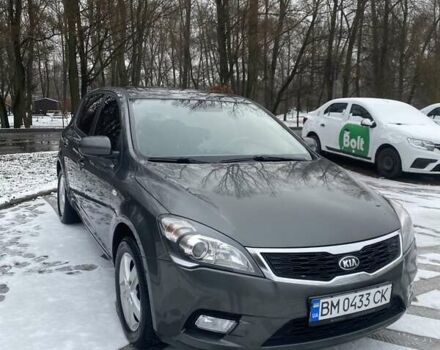 Серый Киа Сид, объемом двигателя 1.58 л и пробегом 275 тыс. км за 6200 $, фото 1 на Automoto.ua