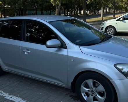 Сірий Кіа Сід, об'ємом двигуна 1.6 л та пробігом 280 тис. км за 5600 $, фото 1 на Automoto.ua