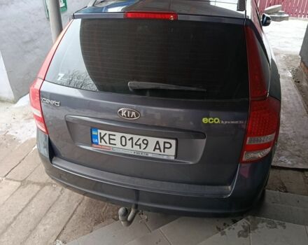 Серый Киа Сид, объемом двигателя 1.6 л и пробегом 275 тыс. км за 7000 $, фото 1 на Automoto.ua