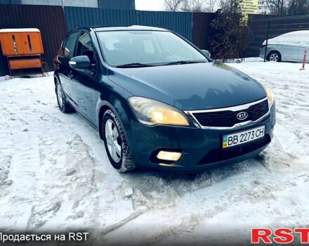 Серый Киа Сид, объемом двигателя 1.6 л и пробегом 189 тыс. км за 5600 $, фото 1 на Automoto.ua