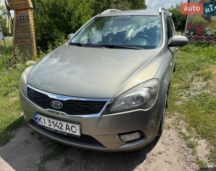 Серый Киа Сид, объемом двигателя 1.58 л и пробегом 249 тыс. км за 6500 $, фото 1 на Automoto.ua