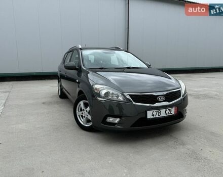 Серый Киа Сид, объемом двигателя 1.6 л и пробегом 191 тыс. км за 7900 $, фото 1 на Automoto.ua