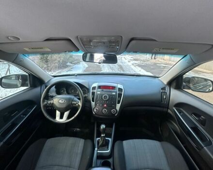 Сірий Кіа Сід, об'ємом двигуна 1.6 л та пробігом 230 тис. км за 6600 $, фото 1 на Automoto.ua