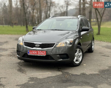 Сірий Кіа Сід, об'ємом двигуна 1.4 л та пробігом 188 тис. км за 6150 $, фото 1 на Automoto.ua