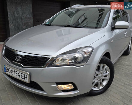 Серый Киа Сид, объемом двигателя 1.4 л и пробегом 209 тыс. км за 6199 $, фото 1 на Automoto.ua